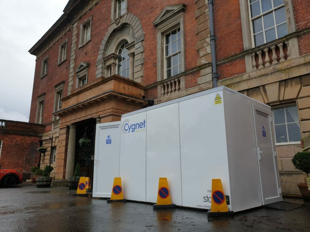 enclosed meeting pod